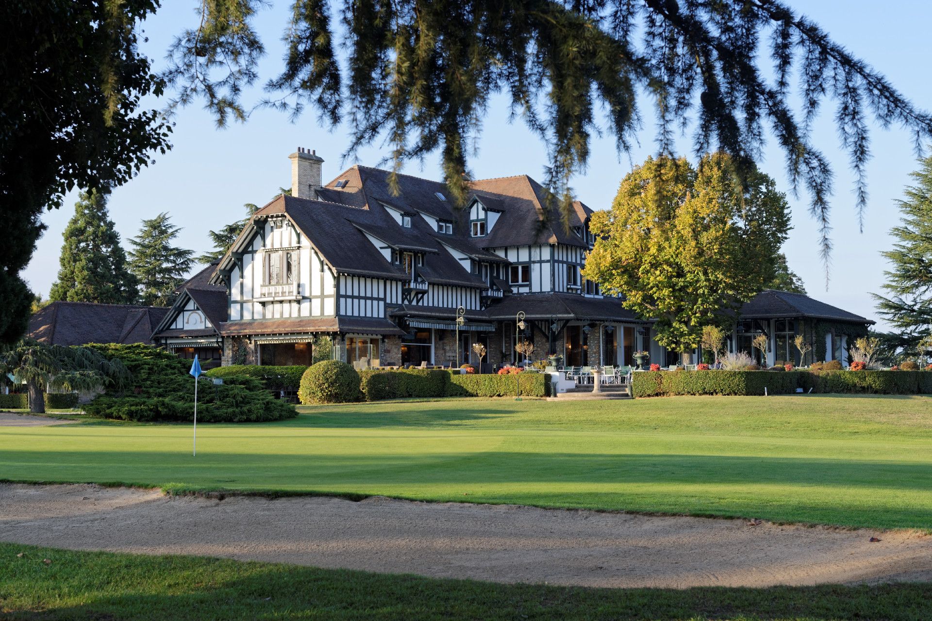 La Boulie Clubhouse